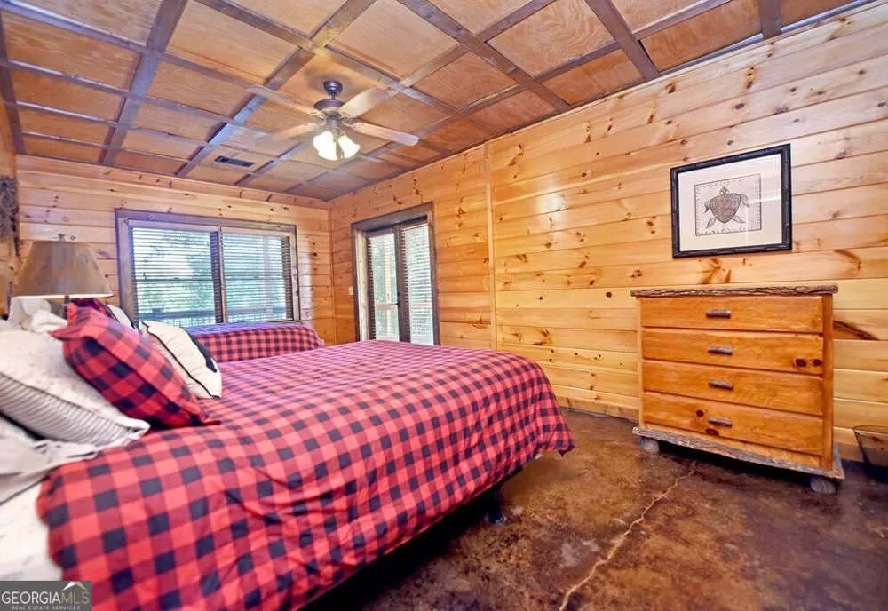 71 High Country LN Morganton, GA 30560