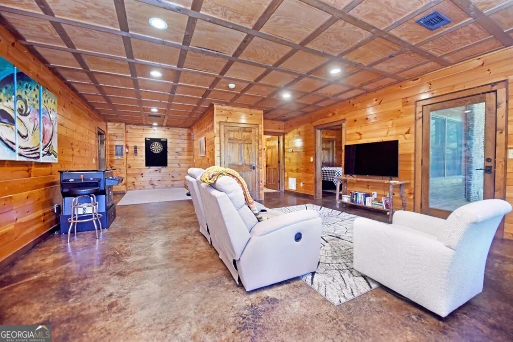 71 High Country LN Morganton, GA 30560