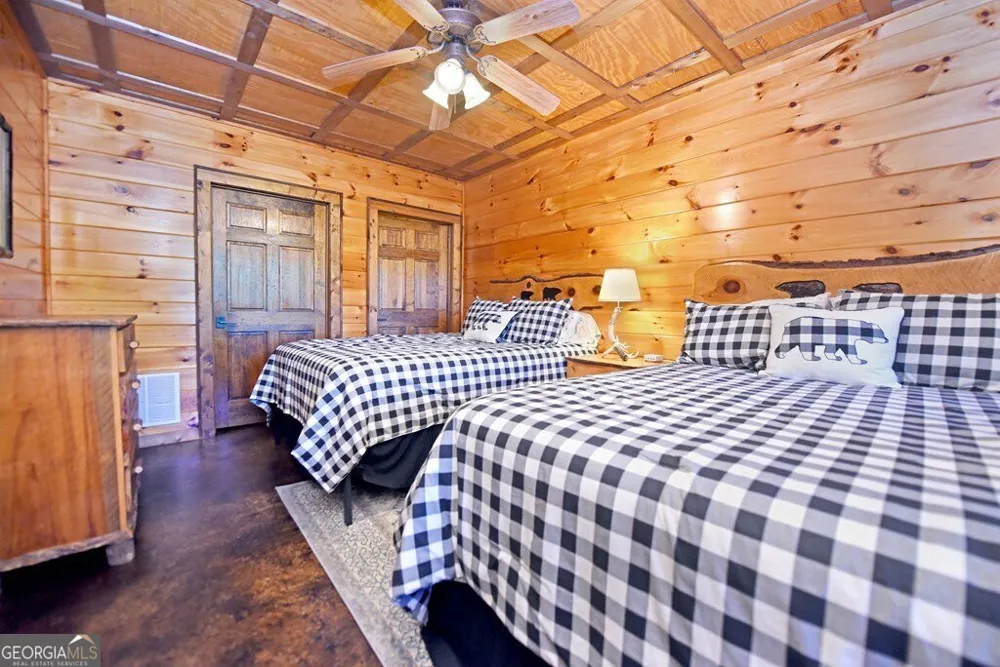 71 High Country LN Morganton, GA 30560