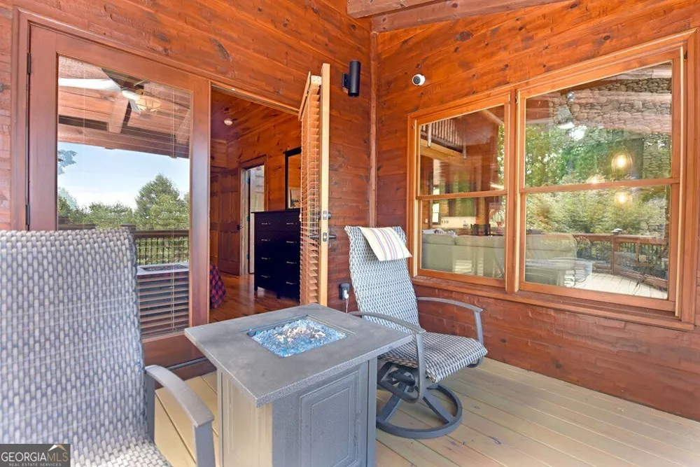 71 High Country LN Morganton, GA 30560