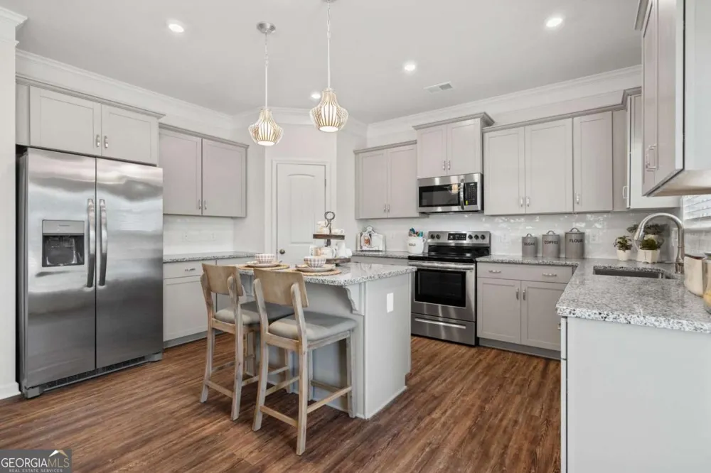201 Park Bench WAY Byron, GA 31008