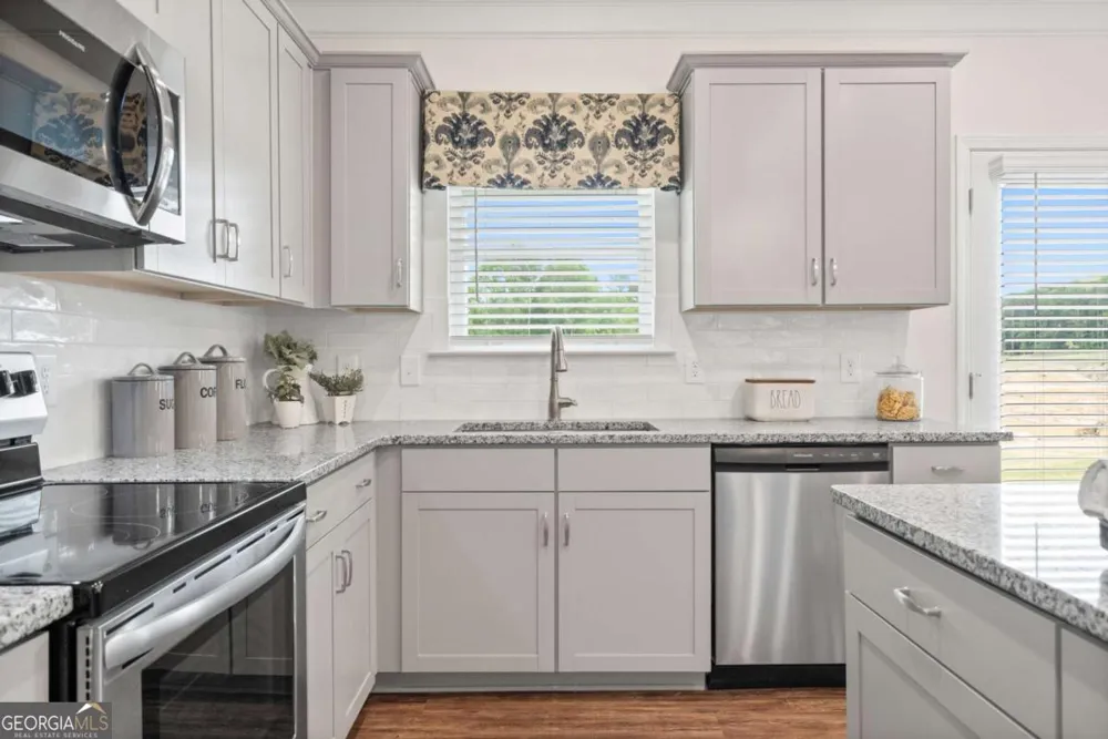 201 Park Bench WAY Byron, GA 31008