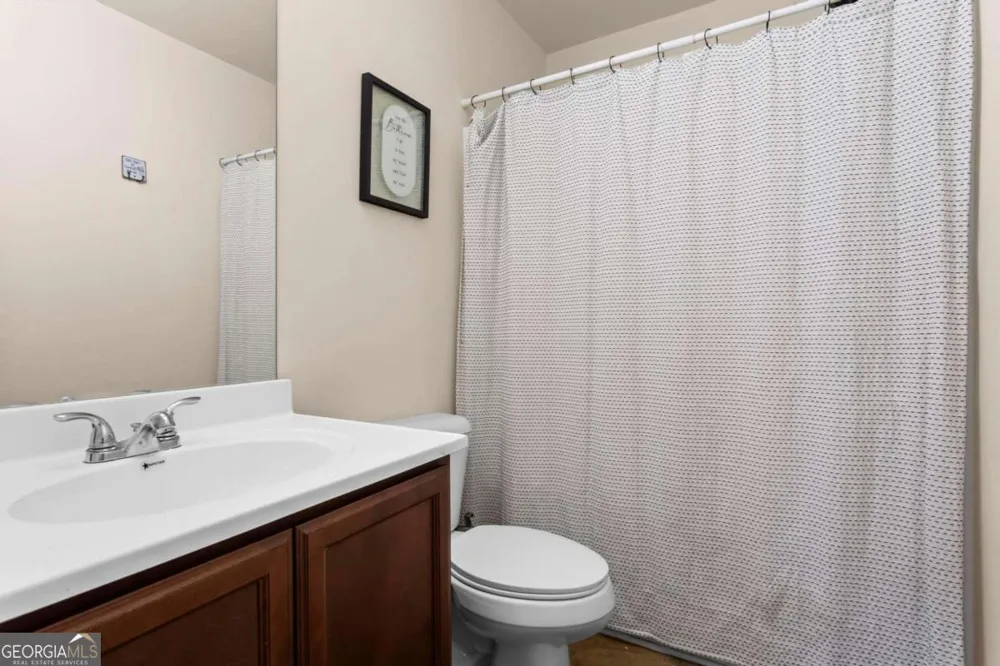 10 Windsor CT Kingston, GA 30145
