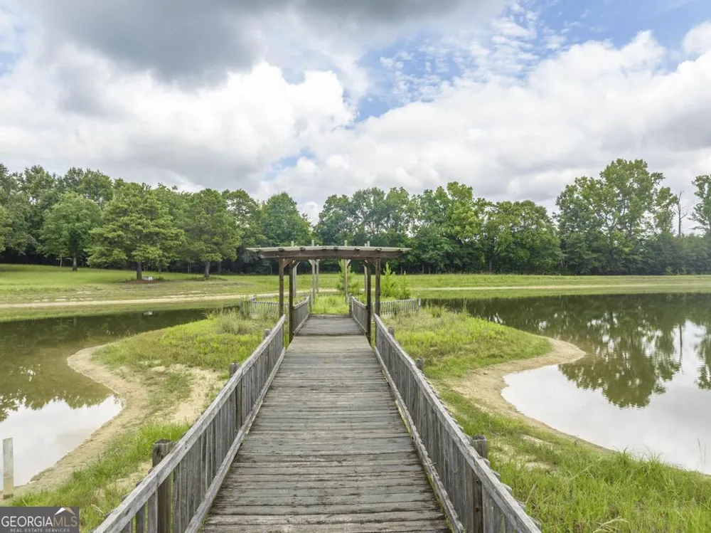 8457 Lower Thomaston RD Lizella, GA 31052
