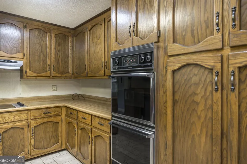 8457 Lower Thomaston RD Lizella, GA 31052