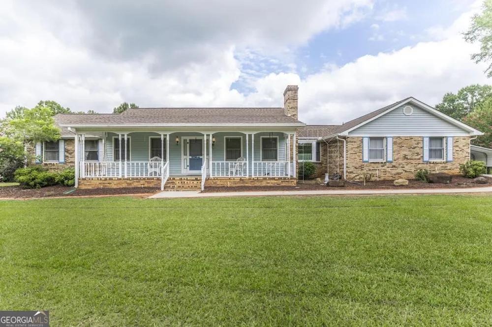 8457 Lower Thomaston RD Lizella, GA 31052