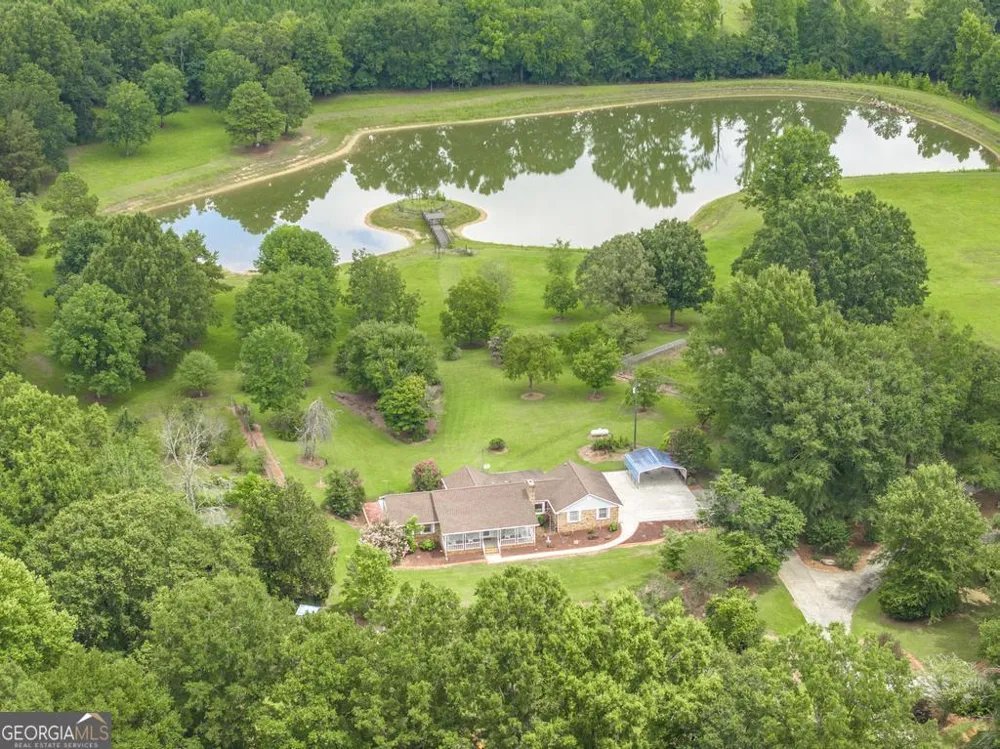 8457 Lower Thomaston RD Lizella, GA 31052