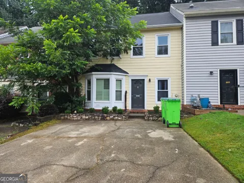 513 Salem Woods DR SE