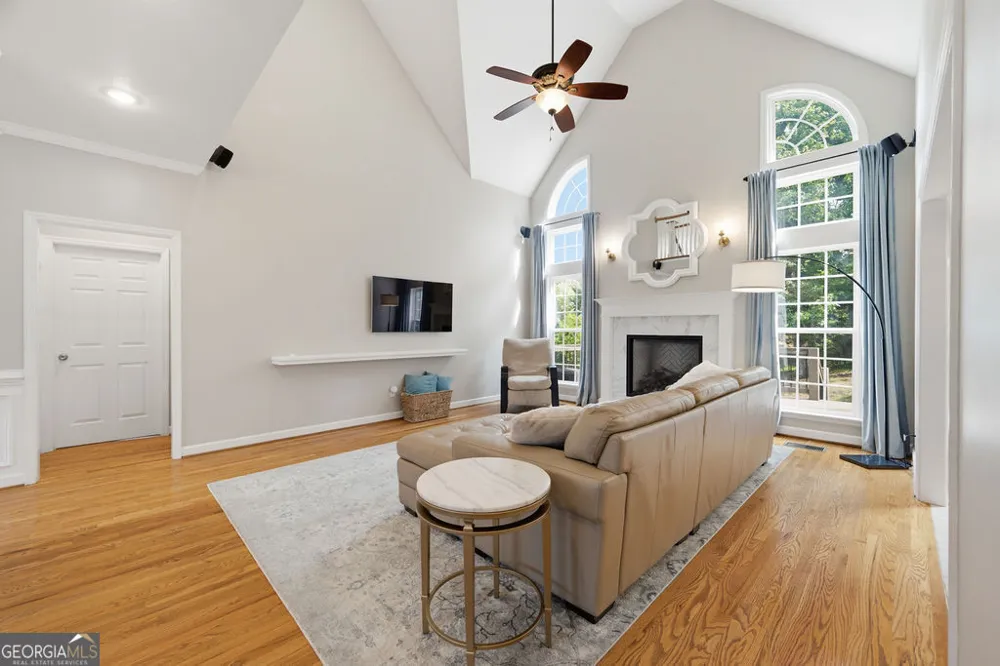7 Windsor LN Ringgold, GA 30736