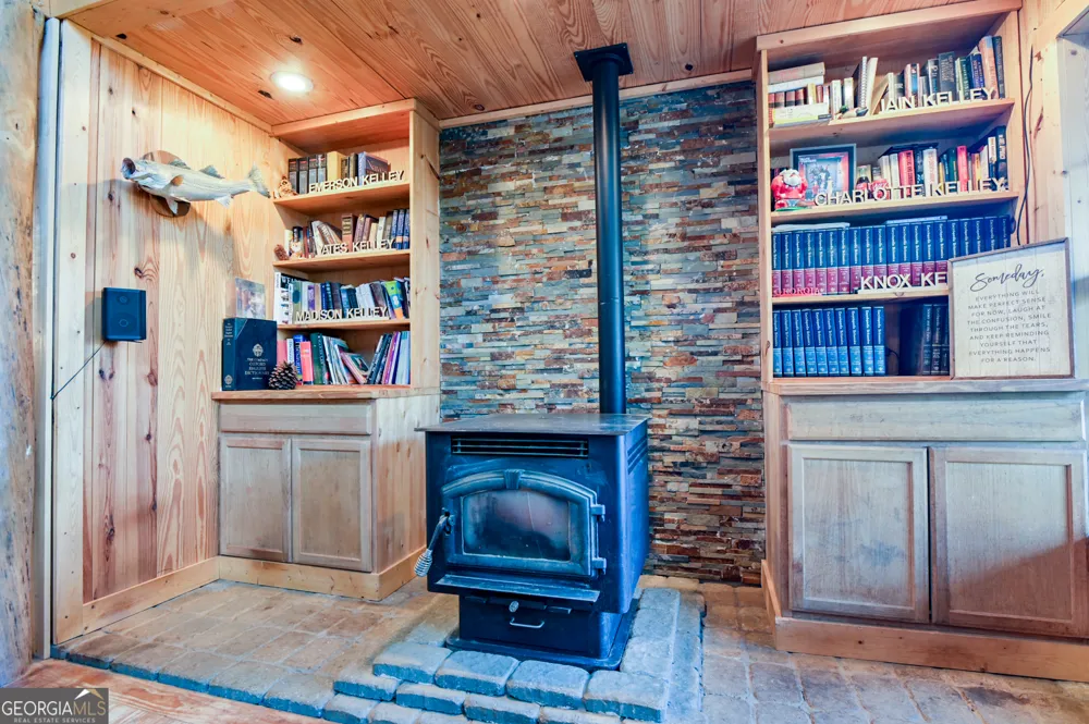 1208 Elberton RD Lexington, GA 30648