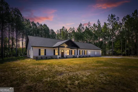 7299 Manningtown RD