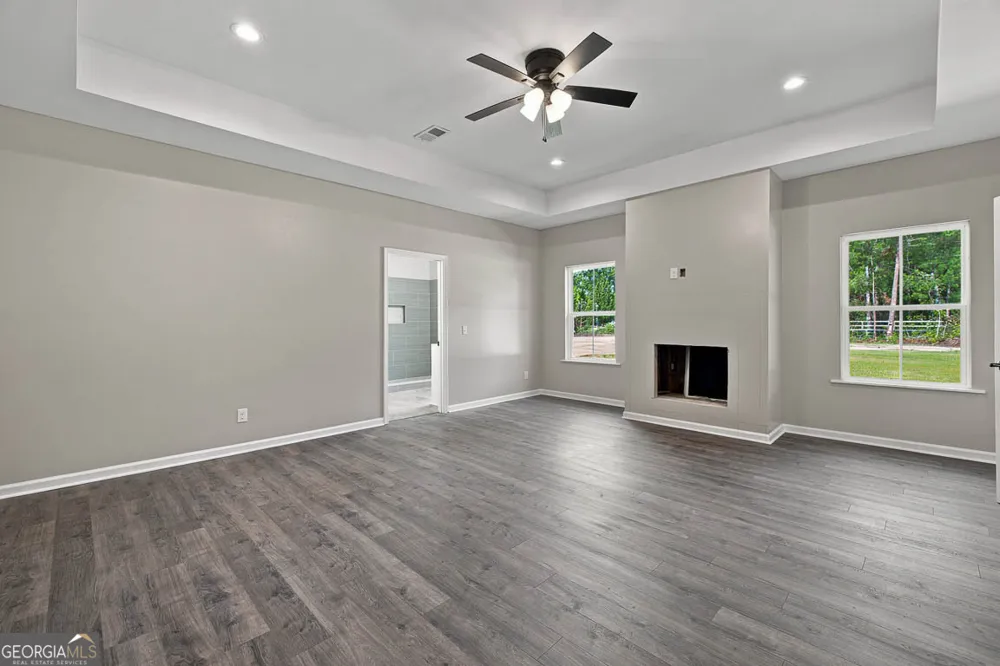 7299 Manningtown RD Jesup, GA 31546