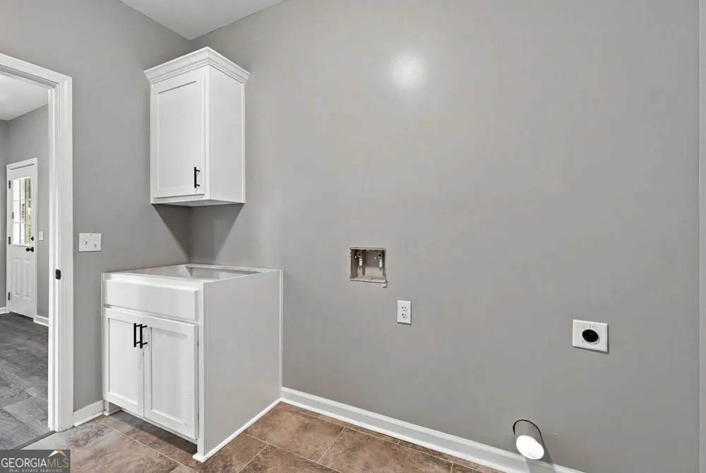 7299 Manningtown RD Jesup, GA 31546