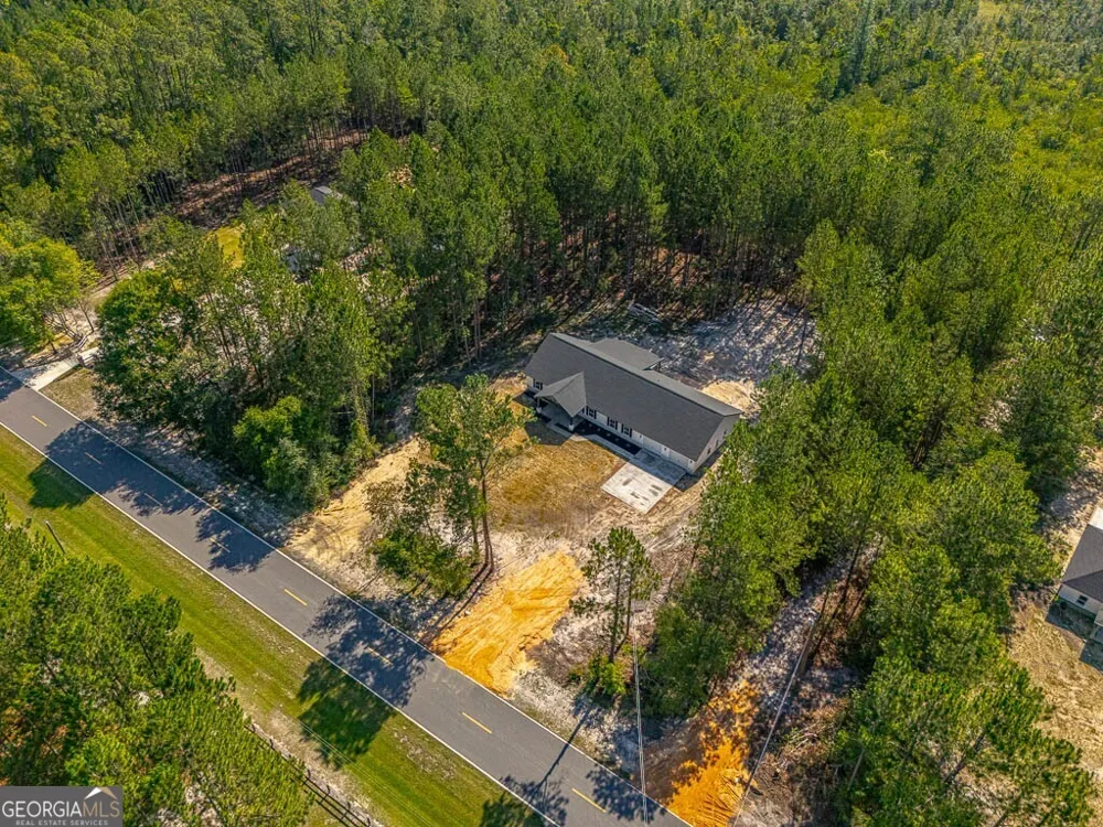 7299 Manningtown RD Jesup, GA 31546