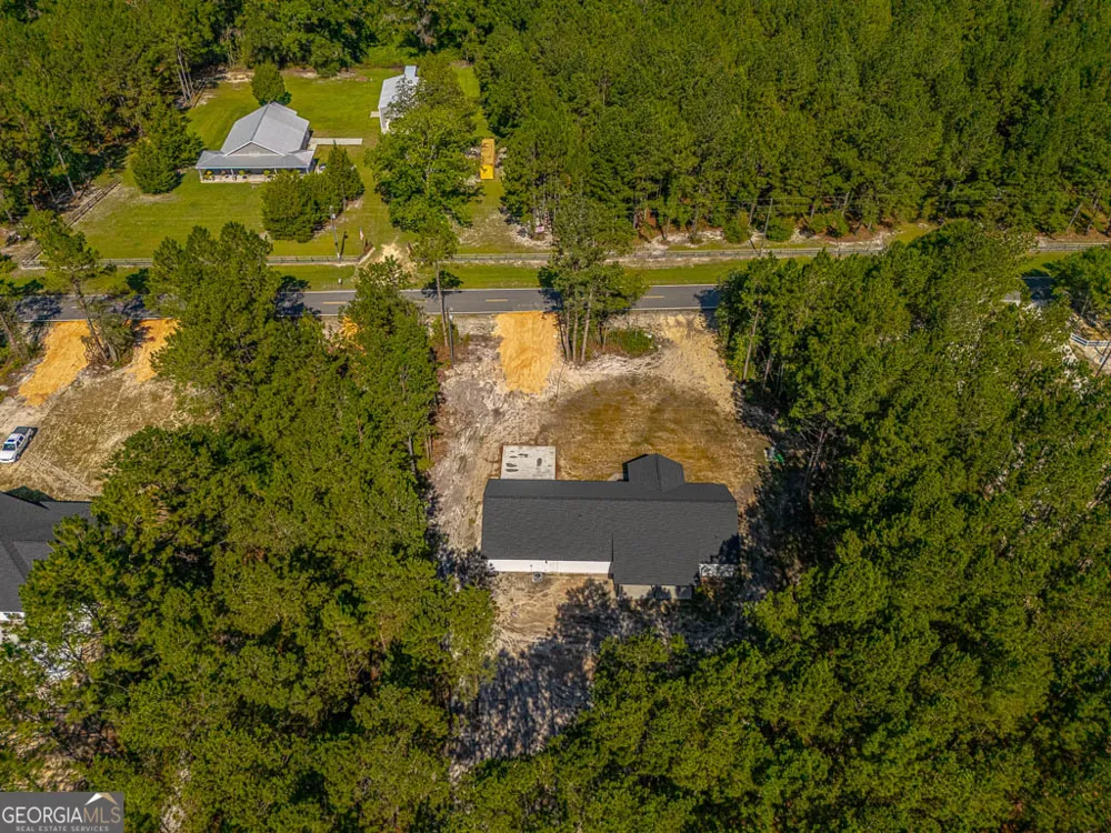 7299 Manningtown RD Jesup, GA 31546
