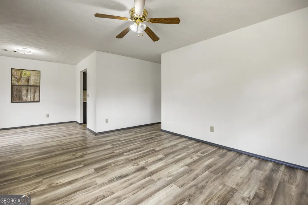 181 Lower Wirebridge RD Stephens, GA 30667