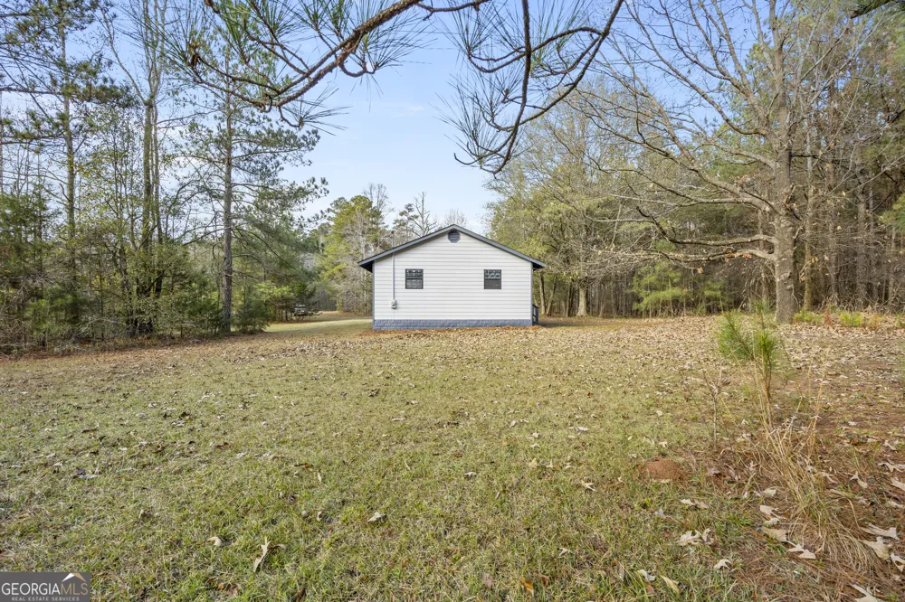181 Lower Wirebridge RD Stephens, GA 30667