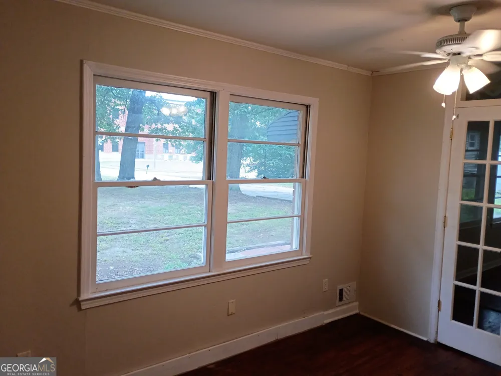 70 Fifth ST Hartwell, GA 30643