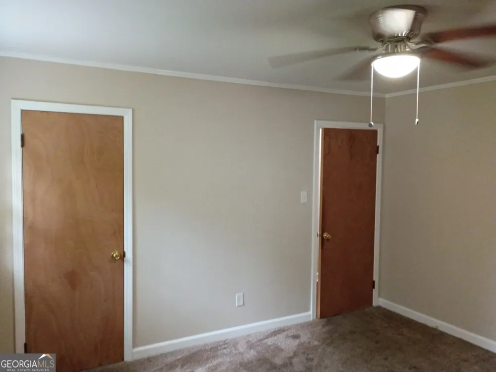 70 Fifth ST Hartwell, GA 30643