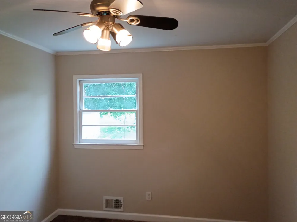 70 Fifth ST Hartwell, GA 30643