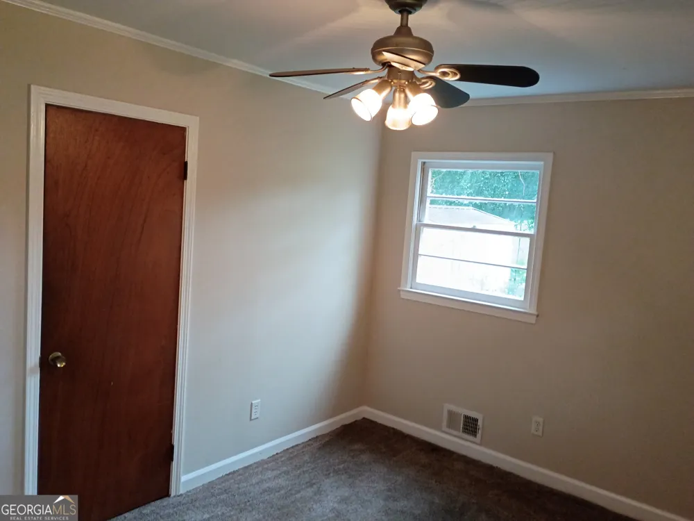 70 Fifth ST Hartwell, GA 30643