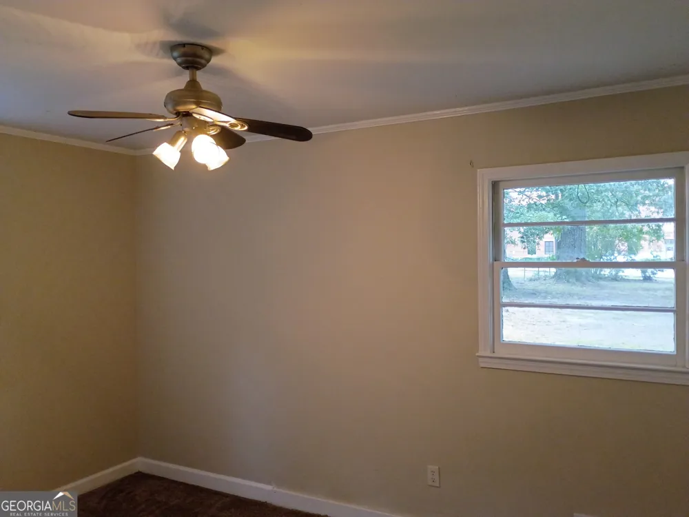 70 Fifth ST Hartwell, GA 30643
