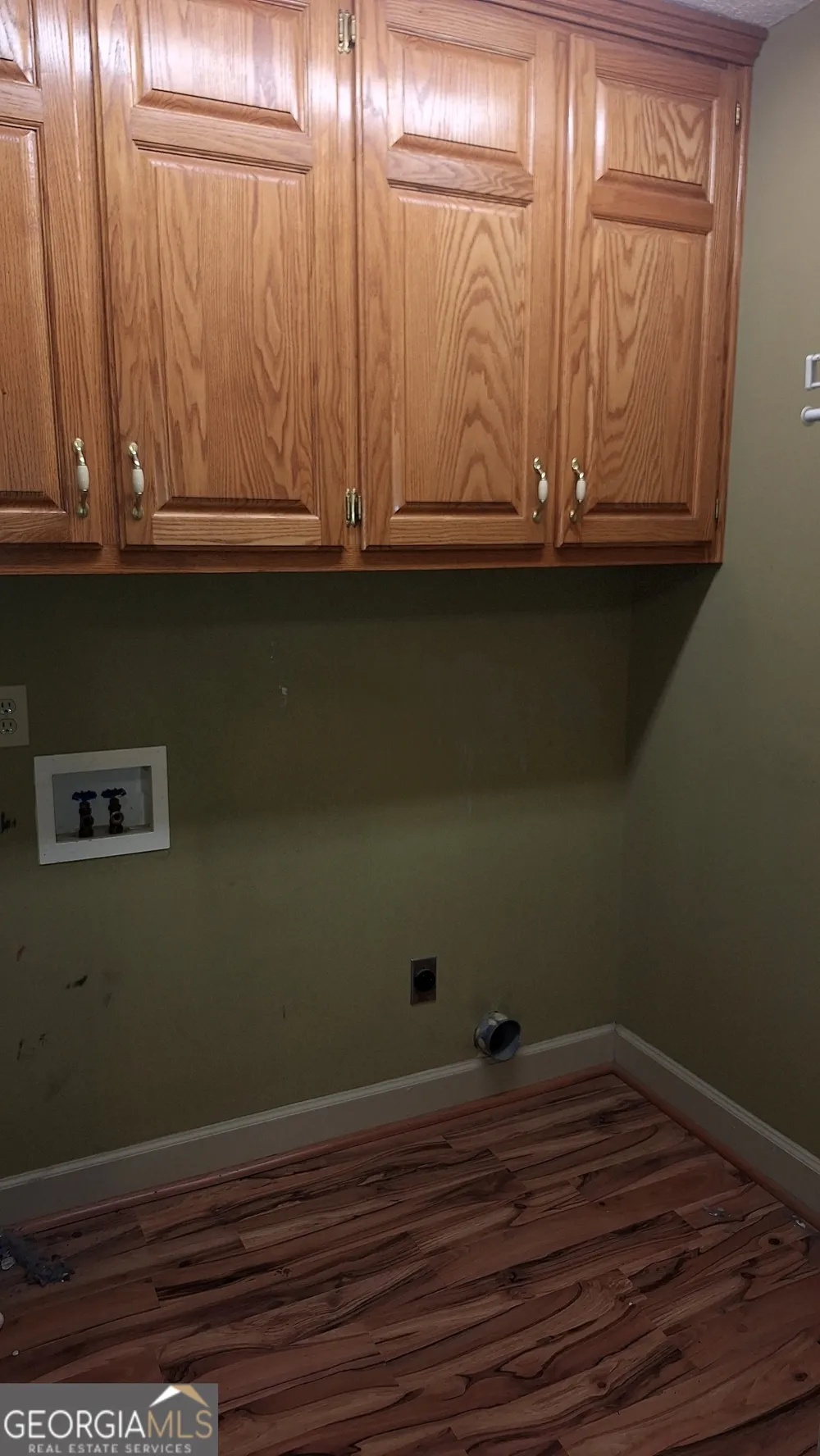 342 Spears RD Mansfield, GA 30055