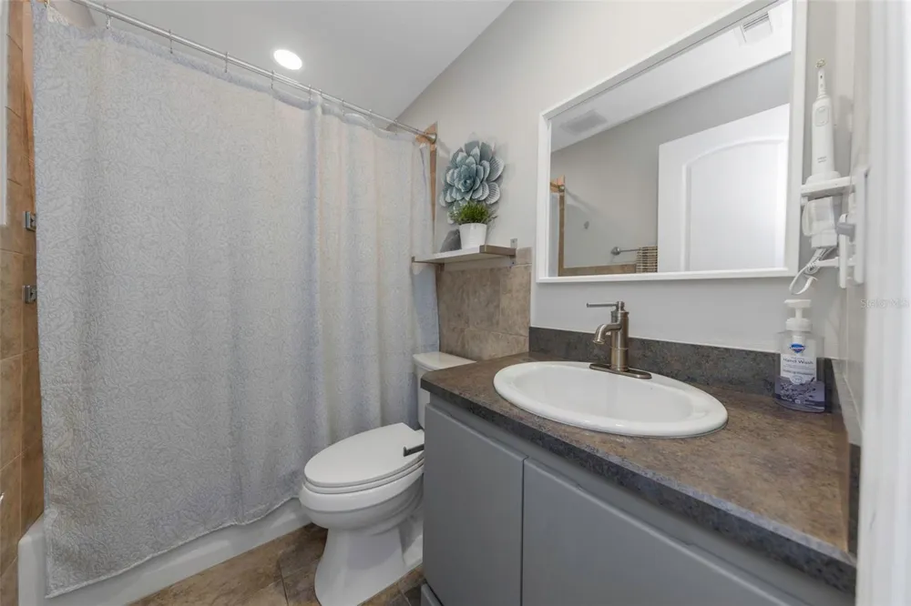 1308 GILLESPIE DRIVE Palm Harbor, FL 34684