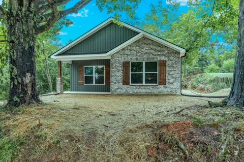 117 Dunn Lane NE