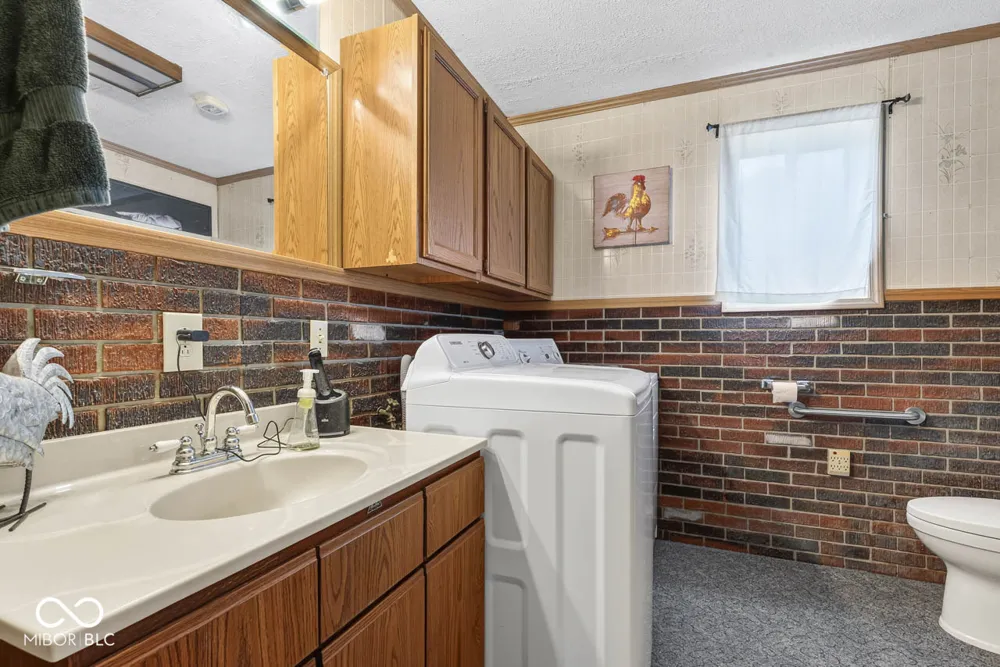 28045 State Road 213 Arcadia, IN 46030
