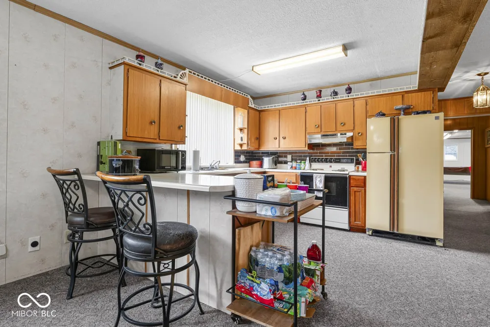 28045 State Road 213 Arcadia, IN 46030