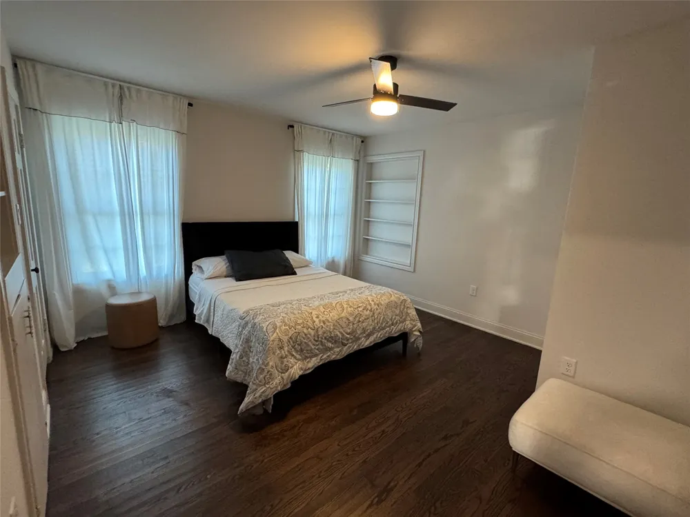 722 S Prairieville Athens, TX 75751