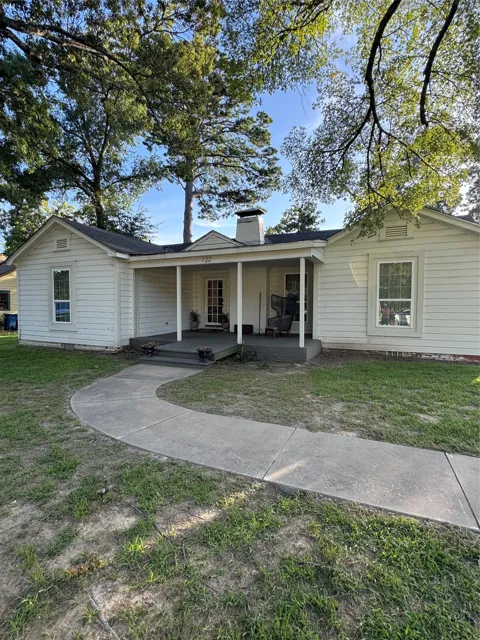 722 S Prairieville