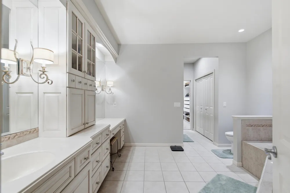 2980 Kellison Drive Kalamazoo, MI 49009