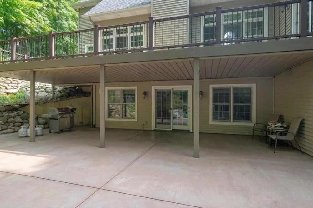2980 Kellison Drive Kalamazoo, MI 49009