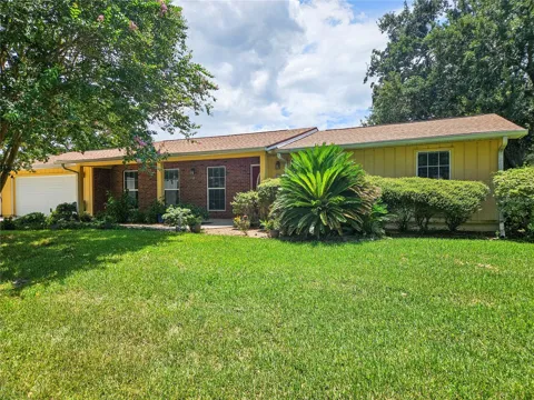 1311 GLENVIEW LANE