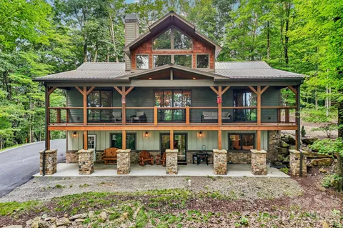 1067 English Ridge Drive