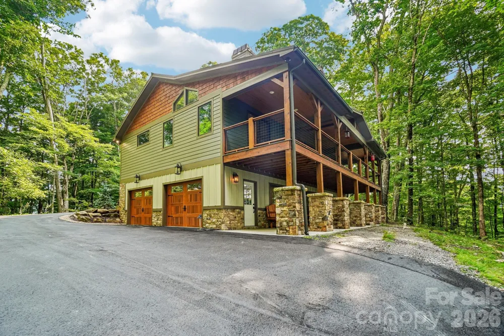 1067 English Ridge Drive Mars Hill, NC 28754