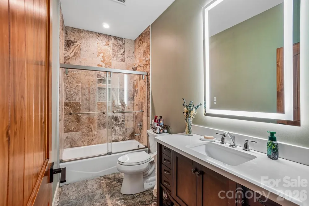 1067 English Ridge Drive Mars Hill, NC 28754