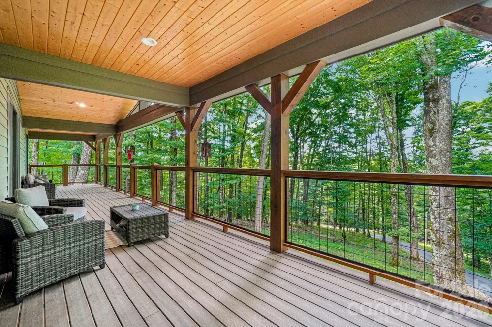 1067 English Ridge Drive Mars Hill, NC 28754