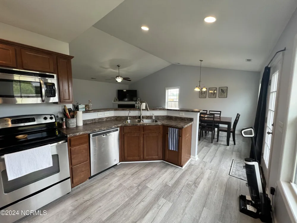 102 Gobblers Way Richlands, NC 28574