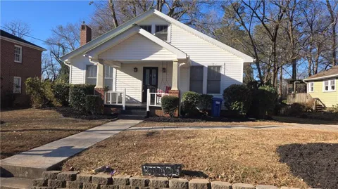 615 Dyer Street