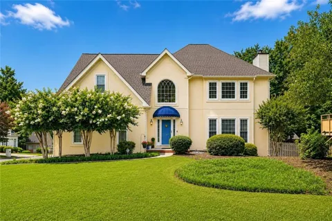 3607 Tree View Drive