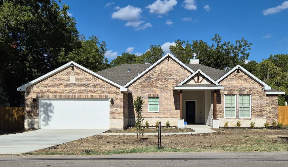 4212 Balch Drive Dallas, TX 75216