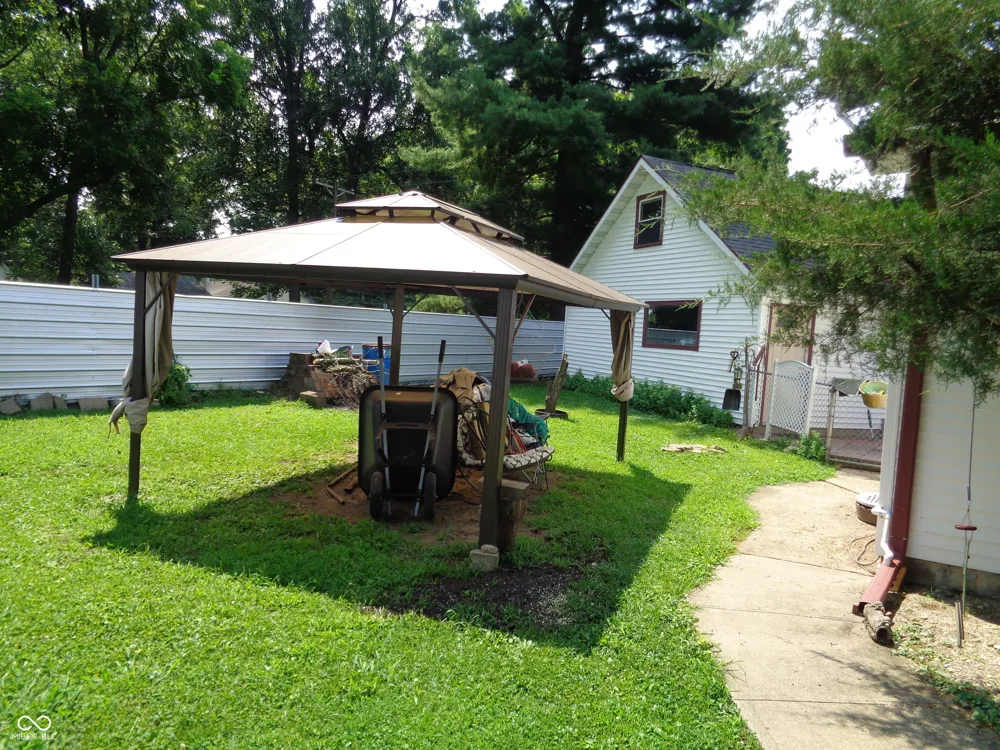 4021 E Park Avenue Terre Haute, IN 47805