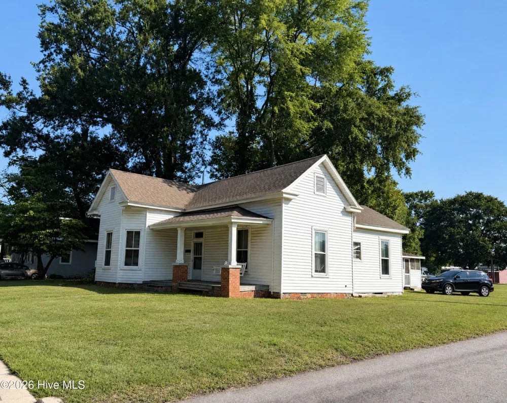4390 W Church Street Farmville, NC 27828