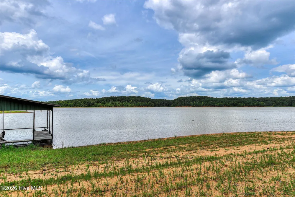 1697 Broad River Scenic Drive Tignall, GA 30668