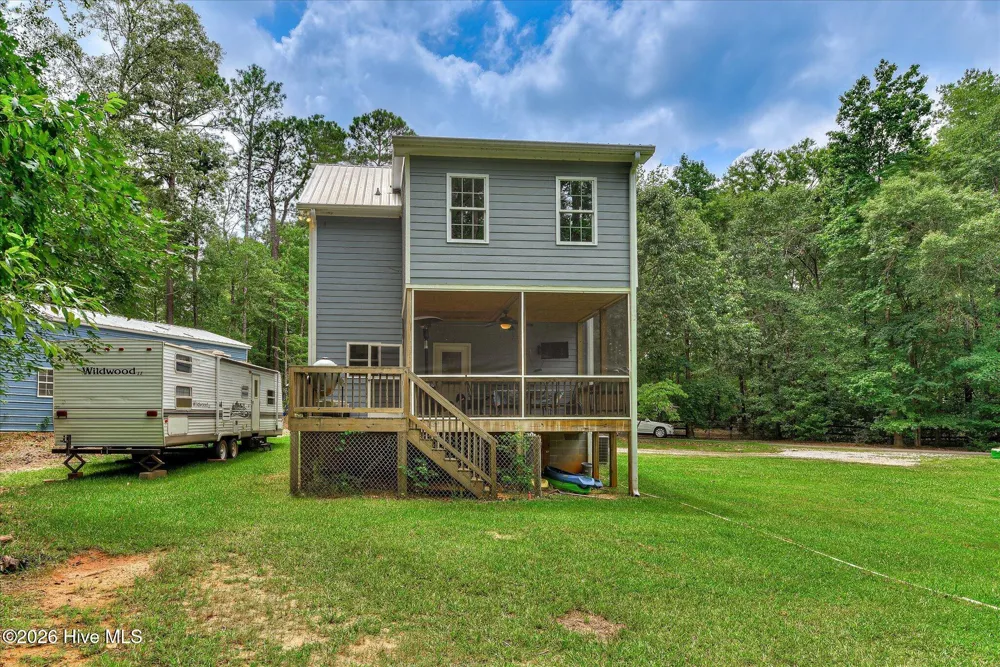 1697 Broad River Scenic Drive Tignall, GA 30668