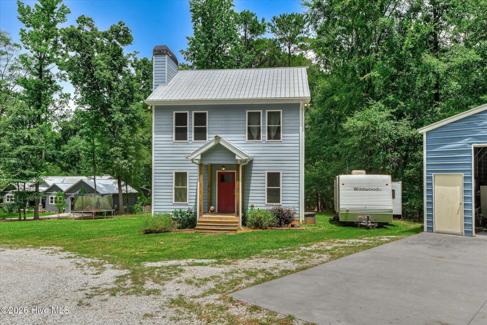 1697 Broad River Scenic Drive Tignall, GA 30668