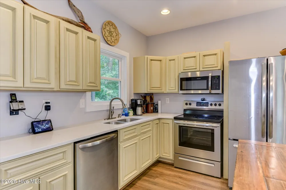 1697 Broad River Scenic Drive Tignall, GA 30668